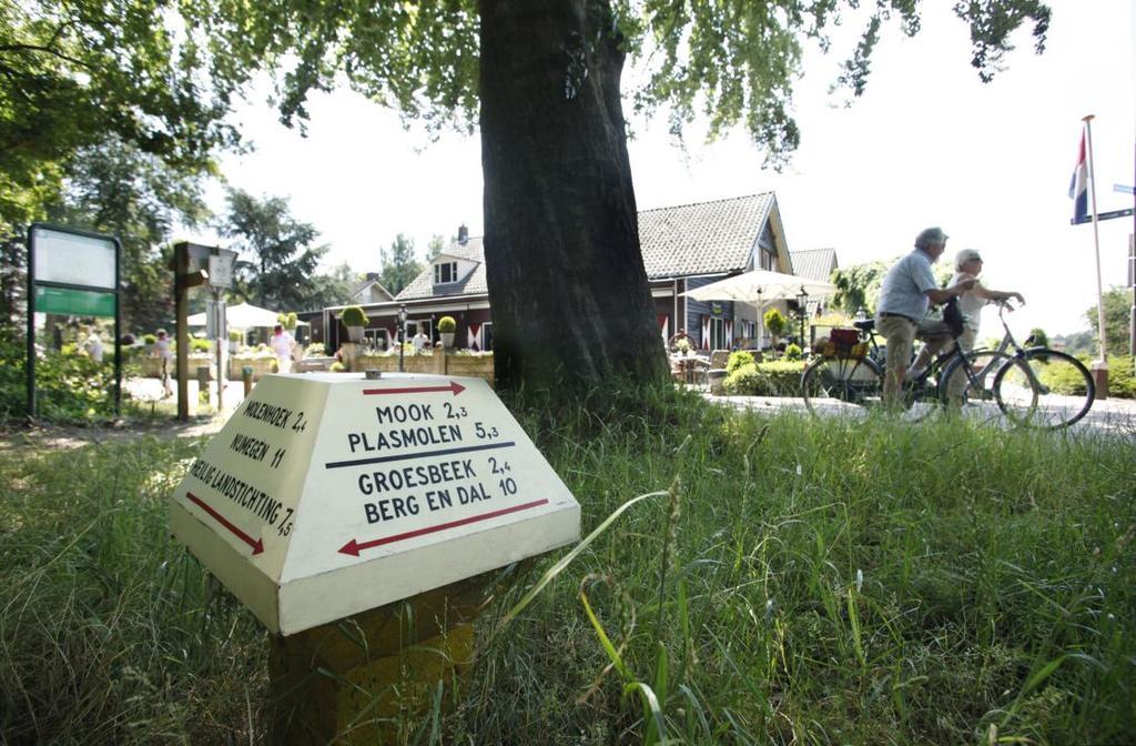 Herberg Restaurant 'T Zwaantje Mook エクステリア 写真